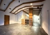 72m² commercial premises for sale in Seville, in the area of La Buhaira photo