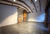 72m² commercial premises for sale in Seville, in the area of La Buhaira photo