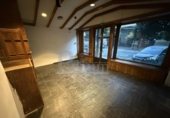 72m² commercial premises for sale in Seville, in the area of La Buhaira photo