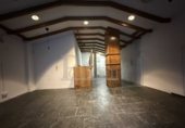 72m² commercial premises for sale in Seville, in the area of La Buhaira photo
