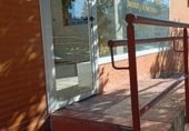 61m² locaux commerciaux pour location à Huelva, Calle Aljaraque photo