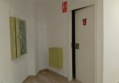 61m² locaux commerciaux pour location à Huelva, Calle Aljaraque photo