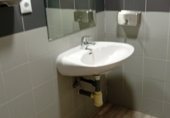 61m² locaux commerciaux pour location à Huelva, Calle Aljaraque photo