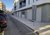 Local comercial en venta con 96m² en Dos Hermanas foto