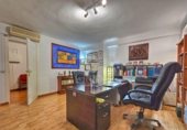 27m² office for sale in Cáceres photo