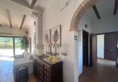 Edificio en venta con 800m² en Finestrat, Polígono Pallarés Sector 16 foto