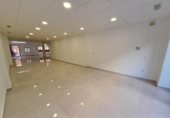 Local comercial en alquiler con 146m² en Alcira, avenida santos patronos foto
