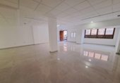Local comercial en alquiler con 146m² en Alcira, avenida santos patronos foto