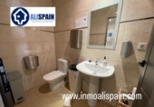 Local comercial Industrial en alquiler con 1018m² en Alicante foto