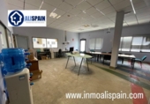 Local comercial Industrial en alquiler con 1018m² en Alicante foto