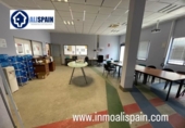Local comercial Industrial en alquiler con 1018m² en Alicante foto
