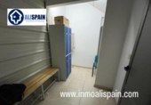 Local comercial Industrial en alquiler con 1018m² en Alicante foto