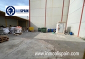 Local comercial Industrial en alquiler con 1018m² en Alicante foto