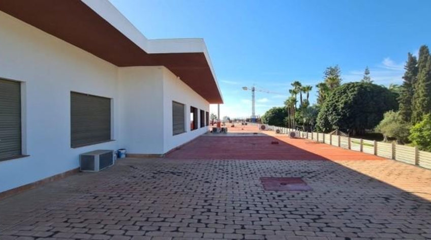 Local comercial