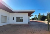 Oficinas en venta con 373m² en Estepona foto