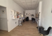 53m² locaux commerciaux pour vente à Badajoz, photo