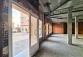 219m² commercial premises for sale in Macael, Calle Barranco photo