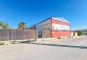 707m² warehouse for sale in Fines, Calle Colombia photo