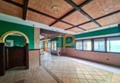 Local comercial en venta con 240m² en Oria foto