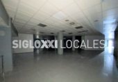 786m² commercial premises for rent in Barcelona, in the area of Collblanc, Carrer de la Riera Blanca photo