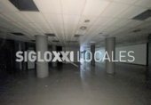 786m² commercial premises for rent in Barcelona, in the area of Collblanc, Carrer de la Riera Blanca photo