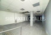 786m² commercial premises for rent in Barcelona, in the area of Collblanc, Carrer de la Riera Blanca photo