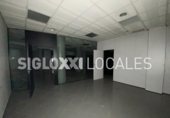 786m² commercial premises for rent in Barcelona, in the area of Collblanc, Carrer de la Riera Blanca photo