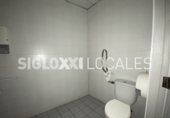 786m² commercial premises for rent in Barcelona, in the area of Collblanc, Carrer de la Riera Blanca photo