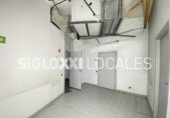 786m² commercial premises for rent in Barcelona, in the area of Collblanc, Carrer de la Riera Blanca photo