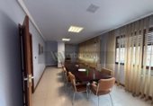 144m² office for sale in Logroño photo