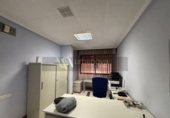 144m² office for sale in Logroño photo