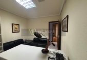 144m² office for sale in Logroño photo