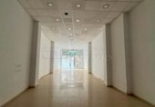 Local comercial en venta con 170m² en Orihuela foto