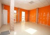 Local comercial en venta con 170m² en Orihuela foto