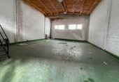 Nave Industrial en alquiler con 1200m² en Betanzos foto
