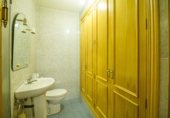 Edificio en venta con 300m² en Badajoz foto