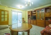 Edificio en venta con 300m² en Badajoz foto