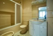 Edificio en venta con 300m² en Badajoz foto