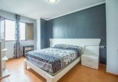 Edificio en venta con 300m² en Badajoz foto