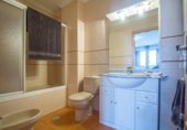 Edificio en venta con 300m² en Badajoz foto