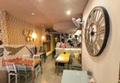Bar
en lloguer, traspàs
amb 55m² a Barcelona, a la zona de la Sagrada Família, Carrer de Lepant foto