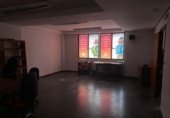 Nave Industrial en venta con 1650m² en Valladolid, en la zona de Polígono Argales, Calle Metal foto