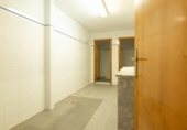 488m² warehouse industrial for sale in la Vall d'Uixó, Polígono Belcaire Calle C photo