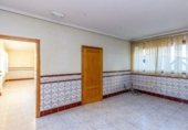 Local comercial en venta con 660m² en Fuensalida foto