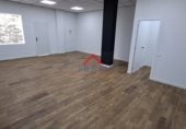 50m² locaux commerciaux pour vente à Utrera photo