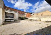 Nave Industrial en venta con 555m² en Caudete foto