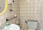 327m² workshop for sale in Alicante, photo