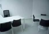 Oficina
en lloguer
amb 17m² a Santiago de Compostel·la, a la zona de Sant Caetano, Rúa Tomiño foto