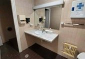 554m² office for sale in Granada, in the area of San Jerónimo Neighborhood, Calle Marqués de Falces photo