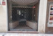 57m² offices for sale in Reus, in the area of Sant Jordi, Carrer Selva del Camp photo